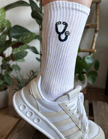 Heldy Medizin | Bestickte Bio-Baumwoll Tennissocken